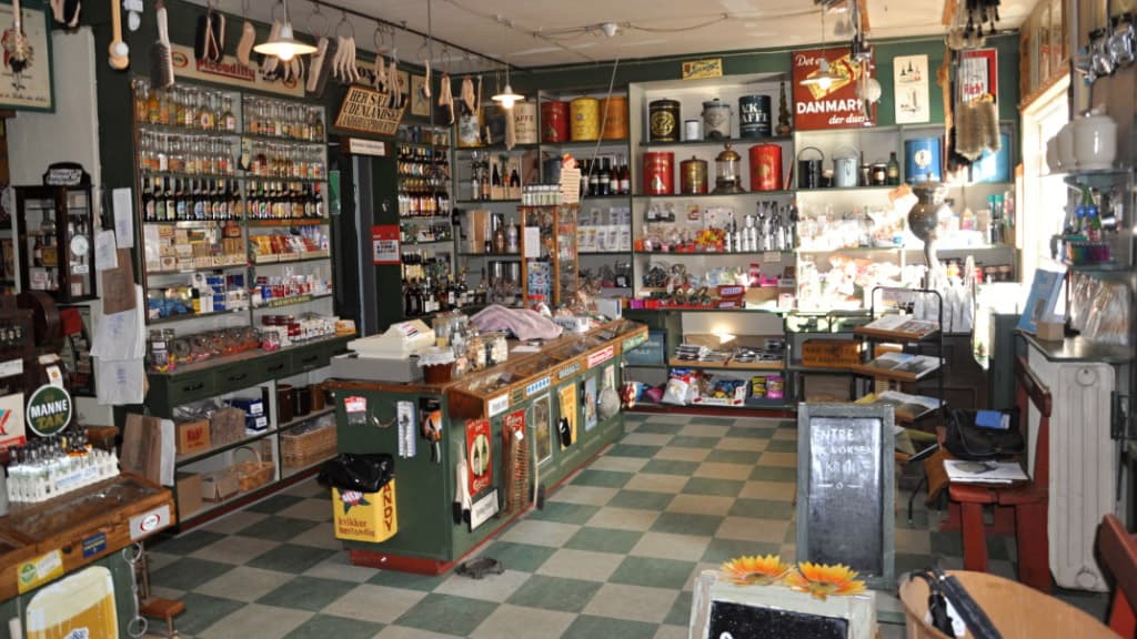 Old grocer’s shop Bindeballe Købmandsgård
