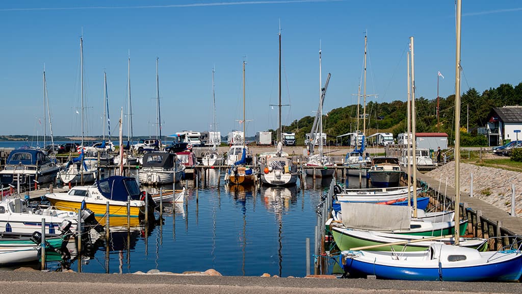 Hjarbæk Harbour by Viborg